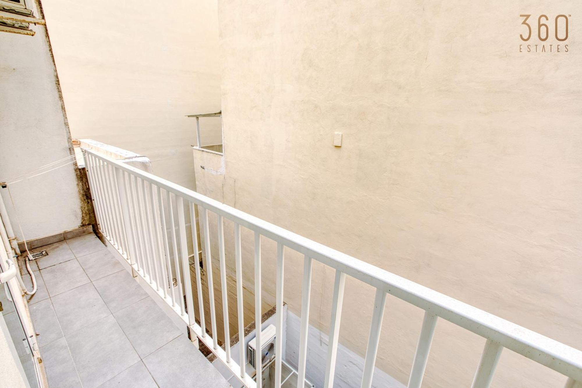 A Lovely 3 Bedroom, 3 Baths Home In The Centre Of Gzira By 360 Estates Exteriör bild
