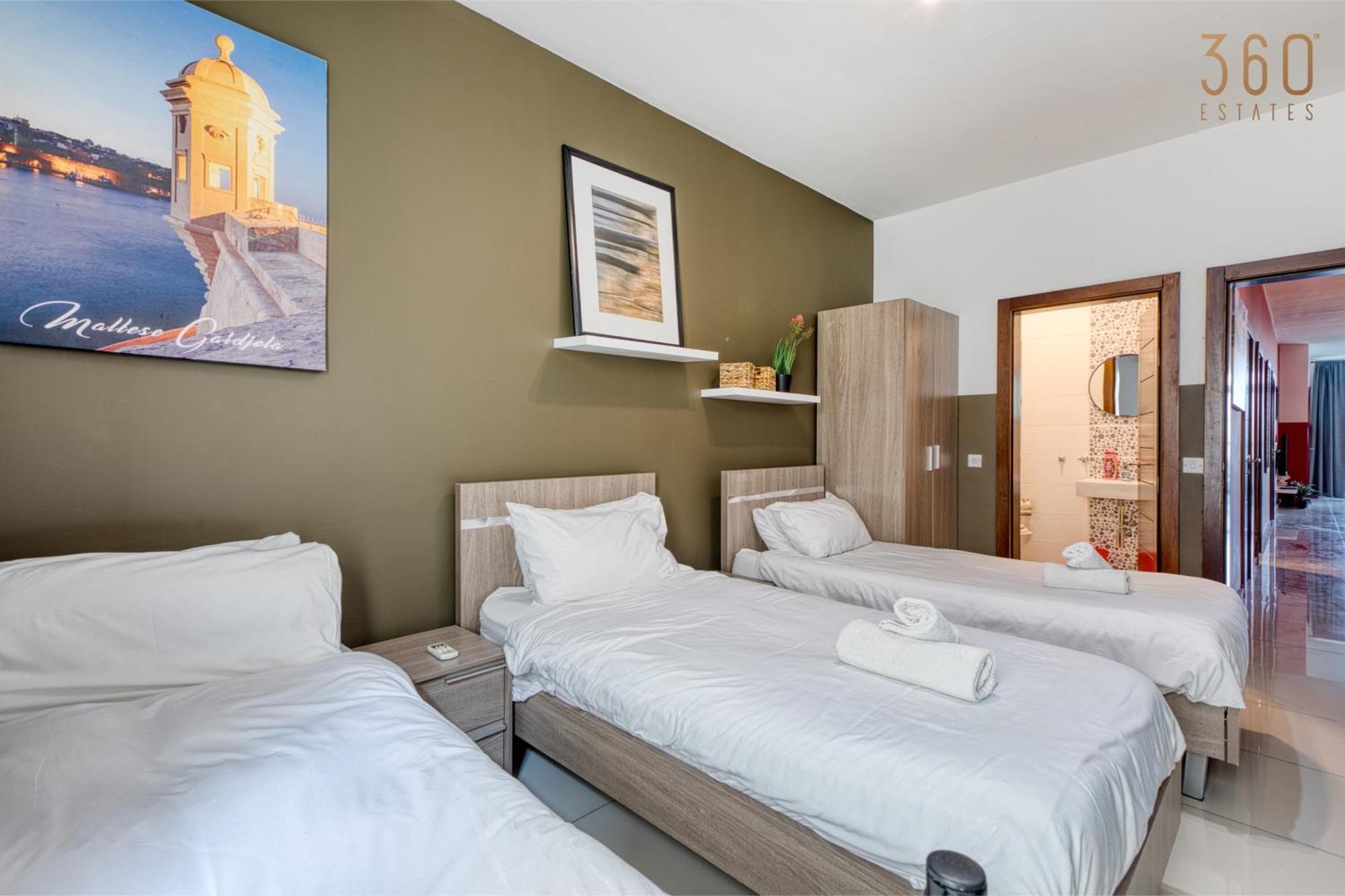 A Lovely 3 Bedroom, 3 Baths Home In The Centre Of Gzira By 360 Estates Exteriör bild