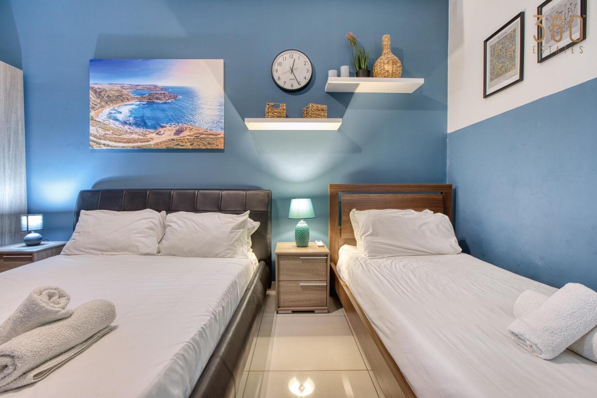A Lovely 3 Bedroom, 3 Baths Home In The Centre Of Gzira By 360 Estates Exteriör bild