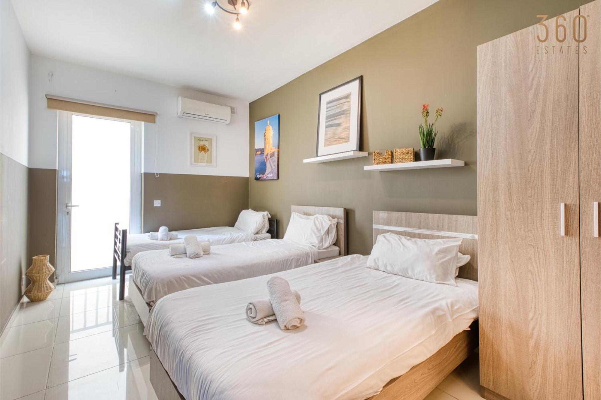 A Lovely 3 Bedroom, 3 Baths Home In The Centre Of Gzira By 360 Estates Exteriör bild