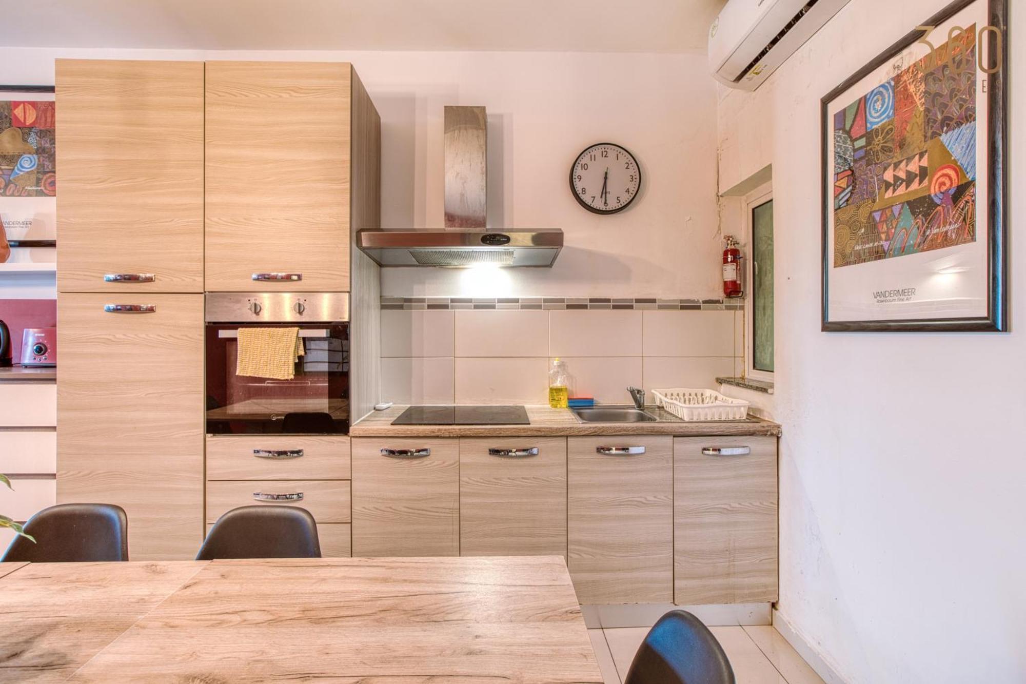 A Lovely 3 Bedroom, 3 Baths Home In The Centre Of Gzira By 360 Estates Exteriör bild